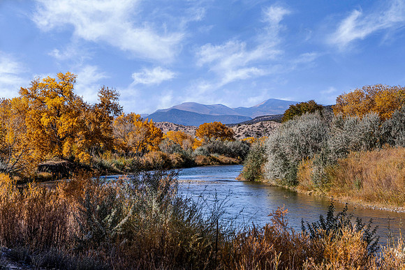 Fall at the Rio Grande